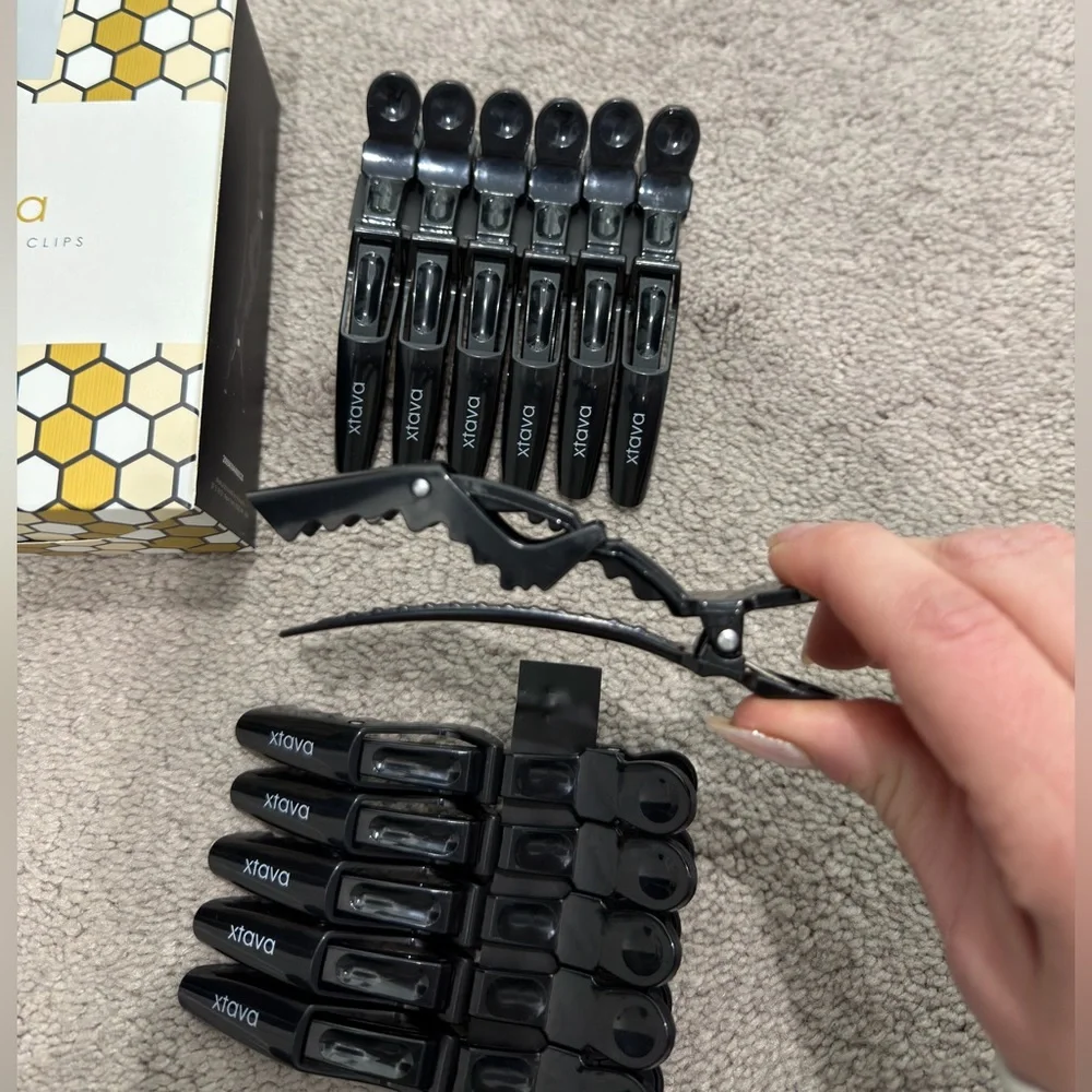 Xtava Black Pinup Hair Clips - Set of 12